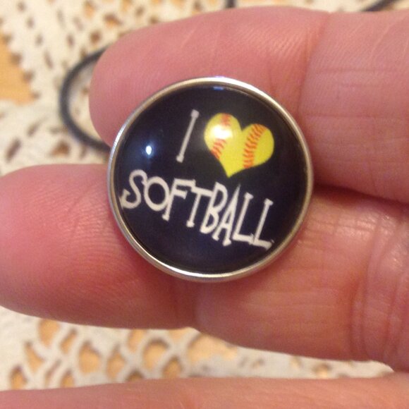 Snap Jewelry Softball Fan Bundle - Earrings, Necklace, Keychain, Buttons - Picture 9 of 11